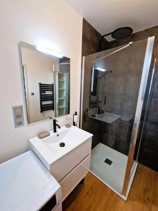Le Bellay ¤ 2 Chambres ¤ Cour ¤10 Mins Centre¤ 阿棉 外观 照片